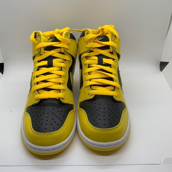 Nike Dunk High SP Iowa 2020 Size 6.5 - Picture 1 of 9